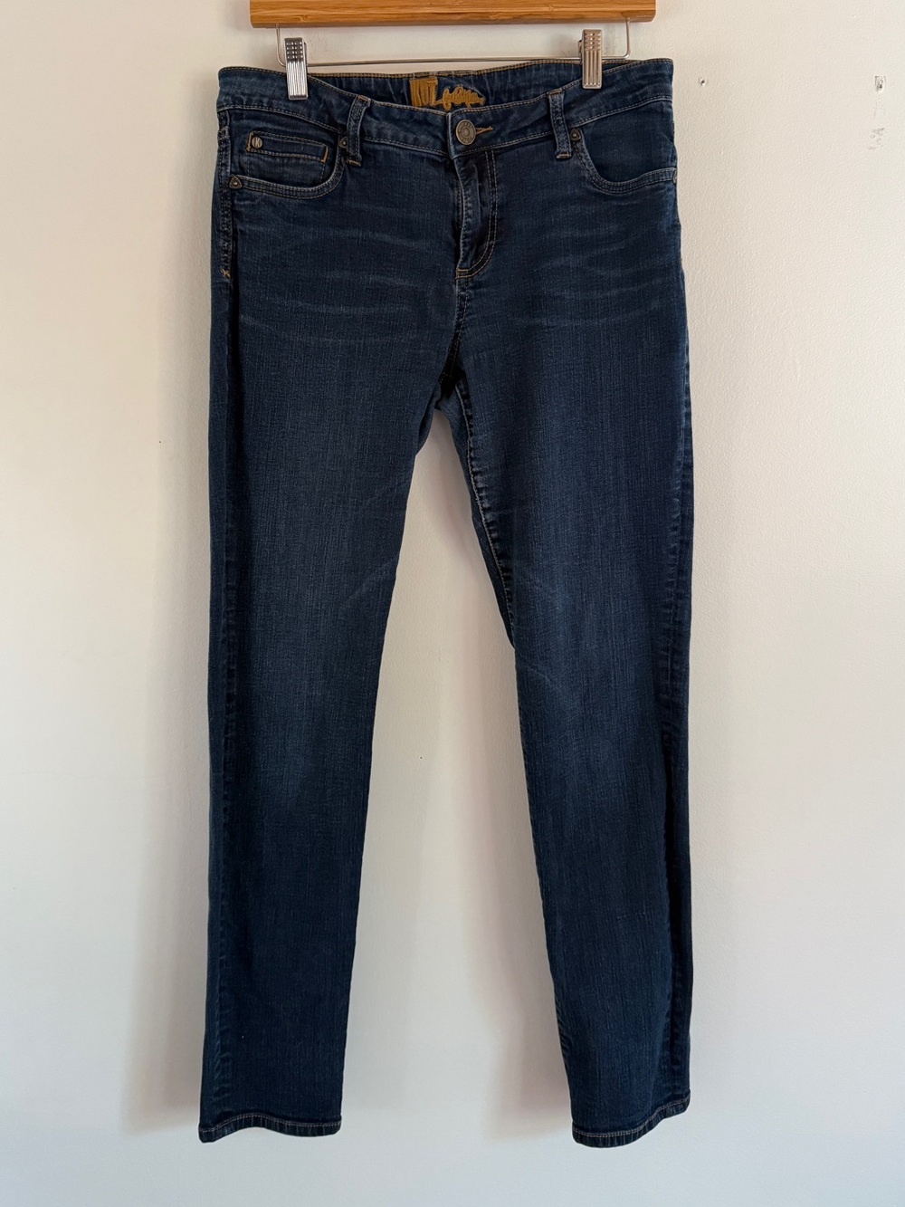 Kut from the Kloth skinny dark wash jeans size 10